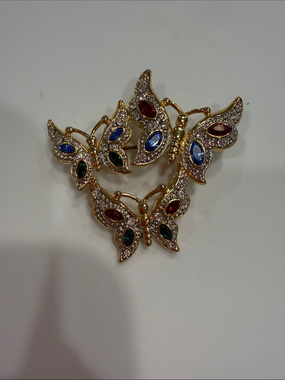 Vintage Gold-Tone Multicolor Butterfly Brooch - Elegant Women's Jewelry